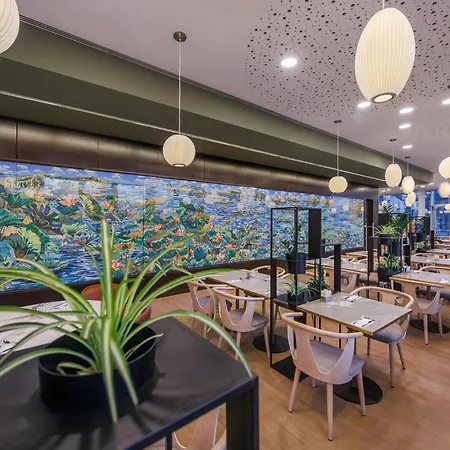 Art'otel Cologne, Powered By Radisson 4*