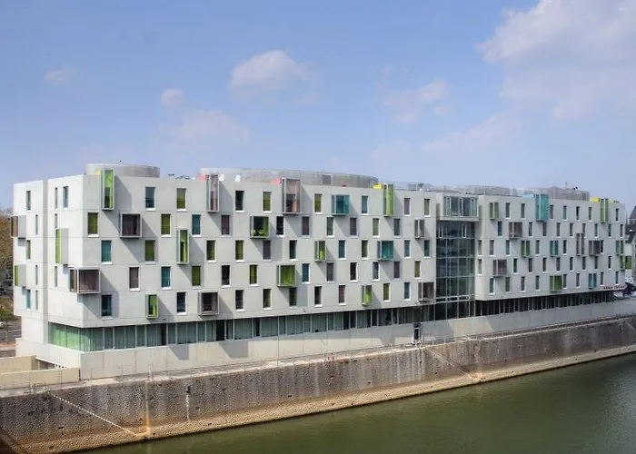 Hotel Art'otel Cologne, Powered By Radisson 4*