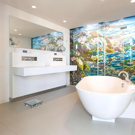 Art'otel Cologne, Powered By Radisson Hotel 4*
