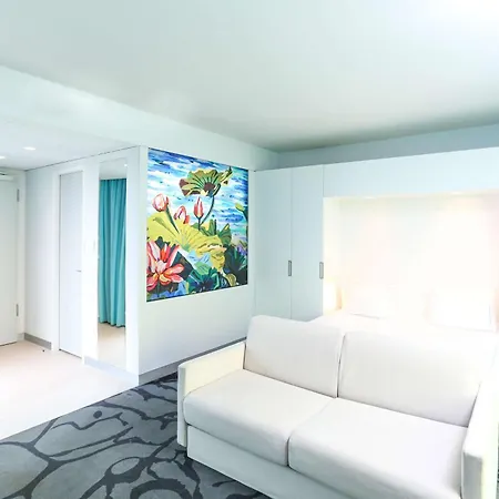 Art'otel Cologne, Powered By Radisson 4*