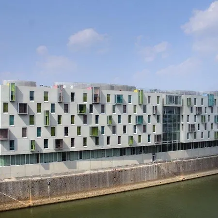 Hotel Art'otel Cologne, Powered By Radisson 4*
