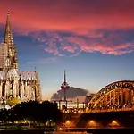 Hotell Art'otel Cologne, Powered By Radisson
