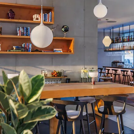 Art'otel Cologne, Powered By Radisson Ξενοδοχείο