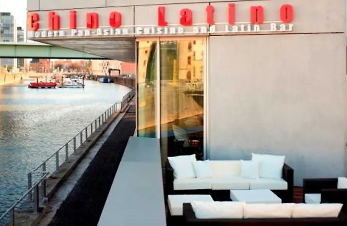 Art'otel Cologne, Powered By Radisson 4* Keulen